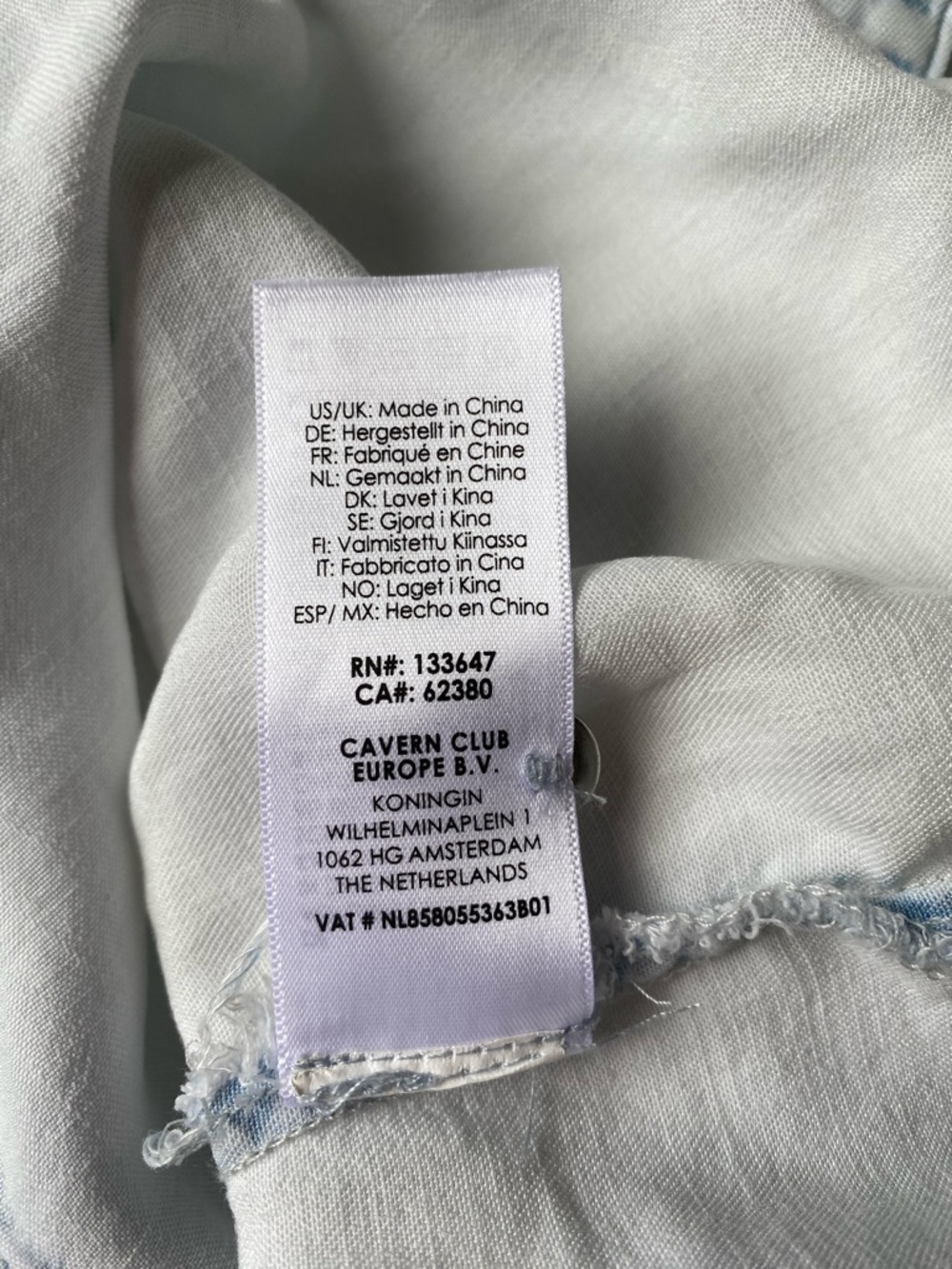 Liverpool Light Blue Denim Ruffle Button-Up Top Size M - Picture 8 of 9